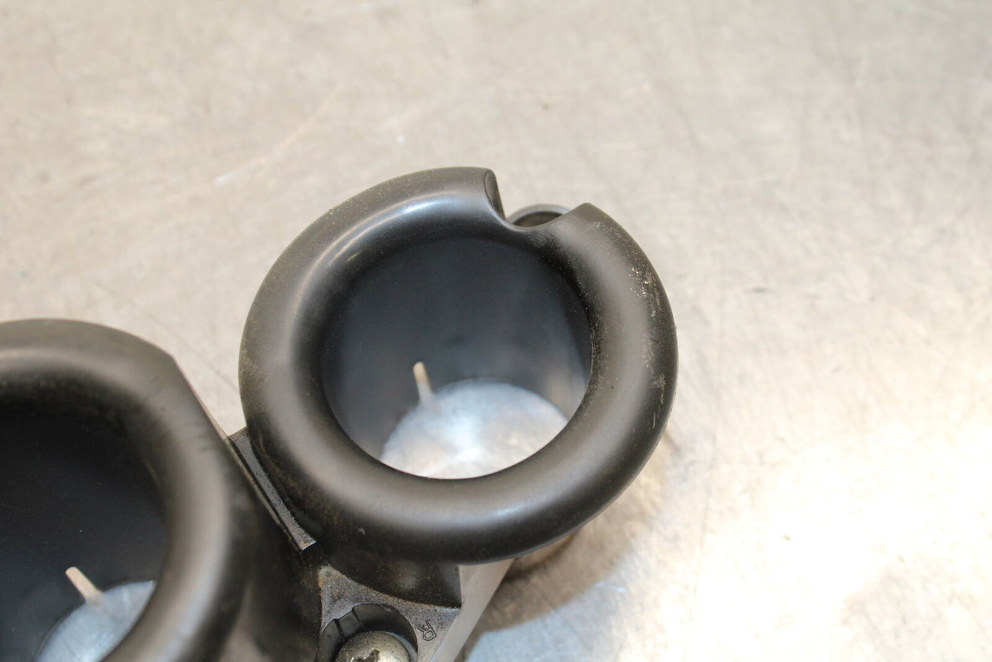 05-06 HONDA CBR600RR AIRBOX INTAKE VELOCITY STACKS BB739