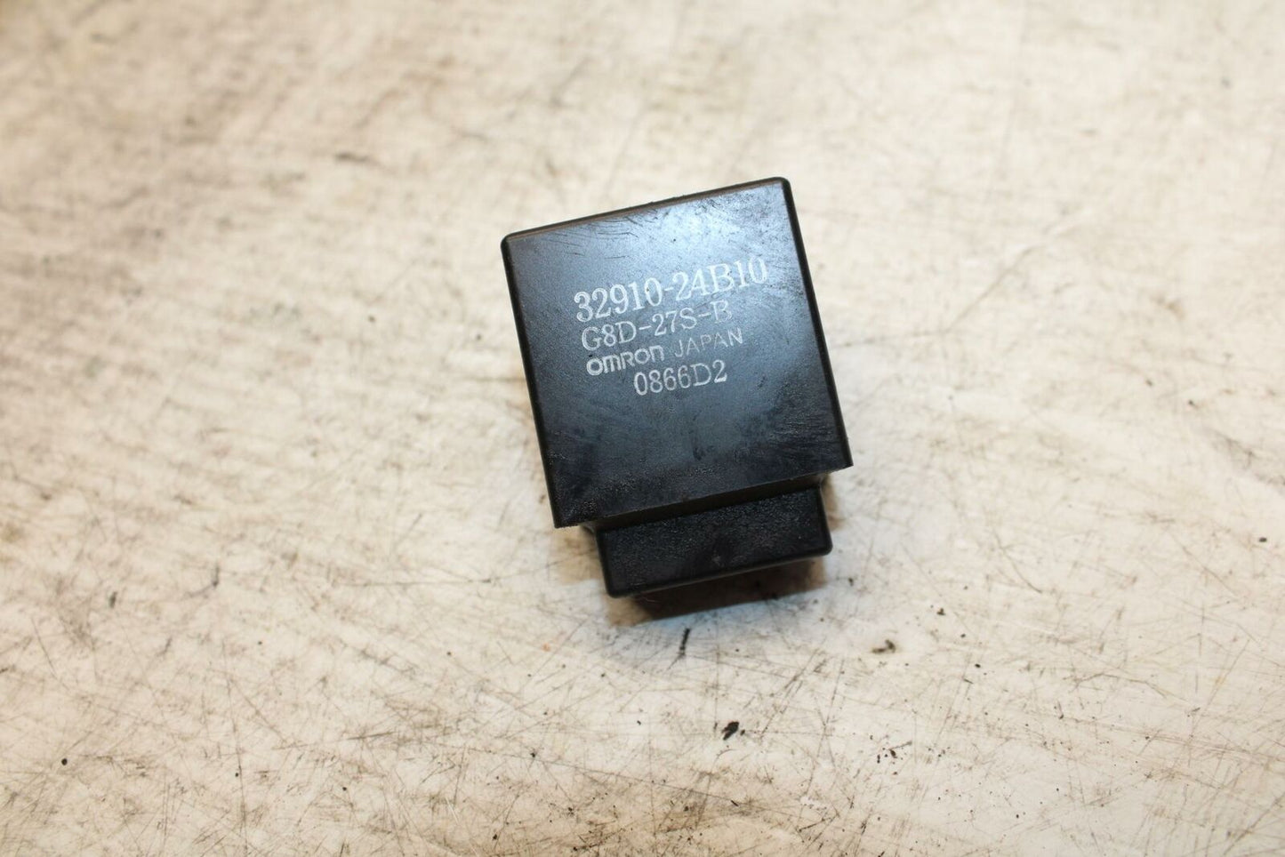 06-07 SUZUKI BOULEVARD S40 TURN SIGNAL BLINKER RELAY FLASHER SWITCH BB375