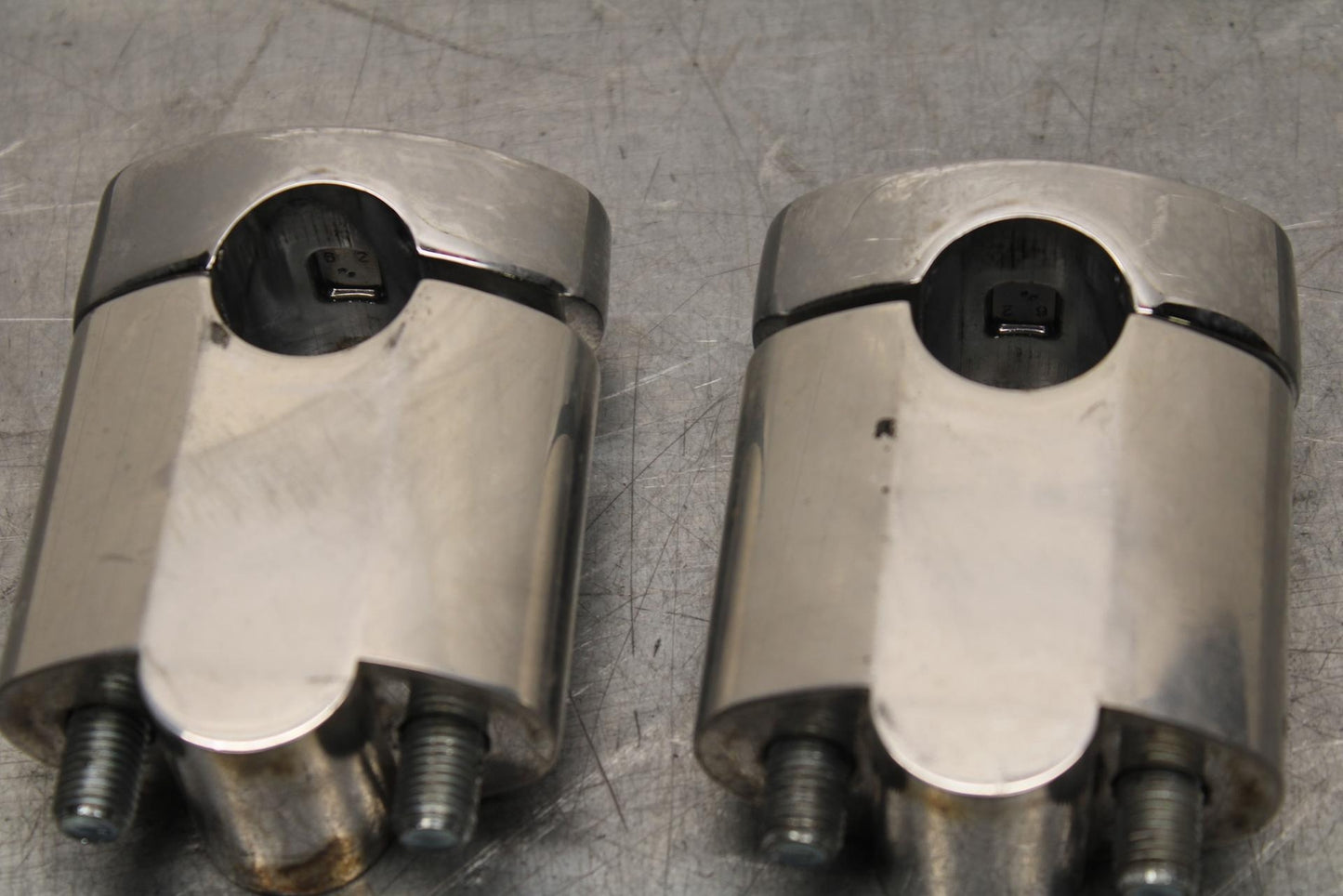 2006 Kawasaki Vulcan 900 VN900B Classic HANDLEBAR RISERS BB585