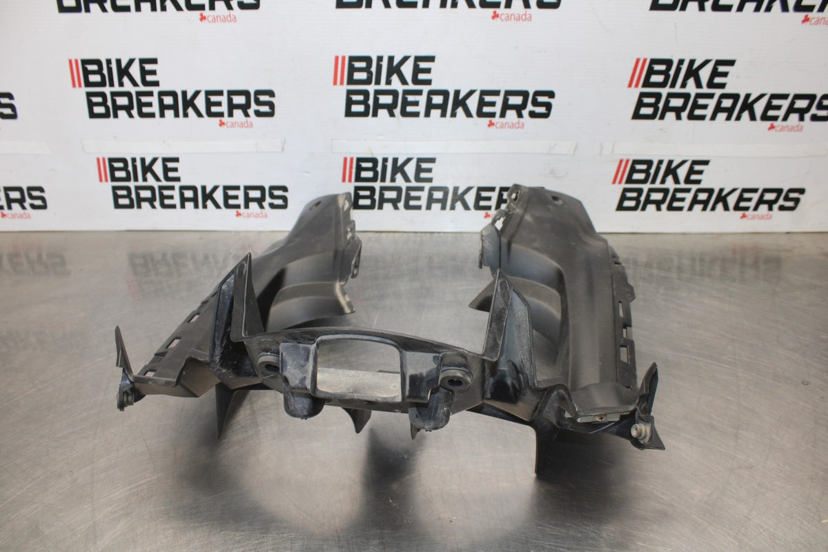 23 KAWASAKI NINJA 650 EX650 FRONT CENTER COWL FAIRING BB920