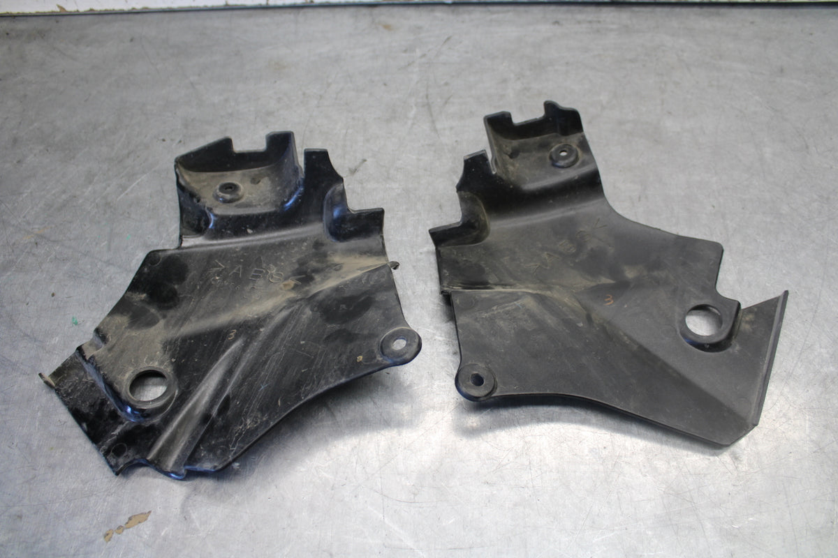 05-06 YAMAHA ROYAL STAR FRAME COVER COWL BB697