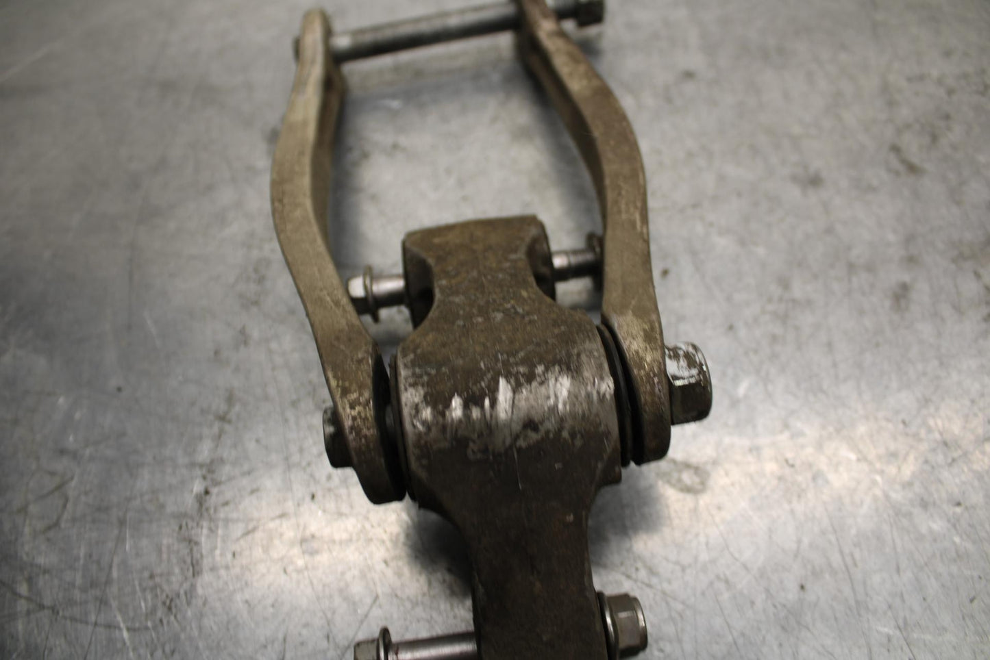 08-09 KAWASAKI NINJA ZX14R REAR DOGBONE SHOCK LINKAGE LINK BB73