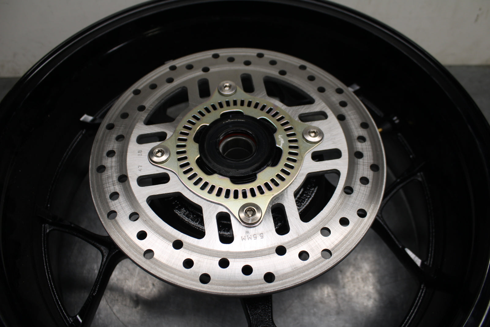 12-25 KAWASAKI NINJA ZX14R NEW!! REAR WHEEL BACK RIM BB757