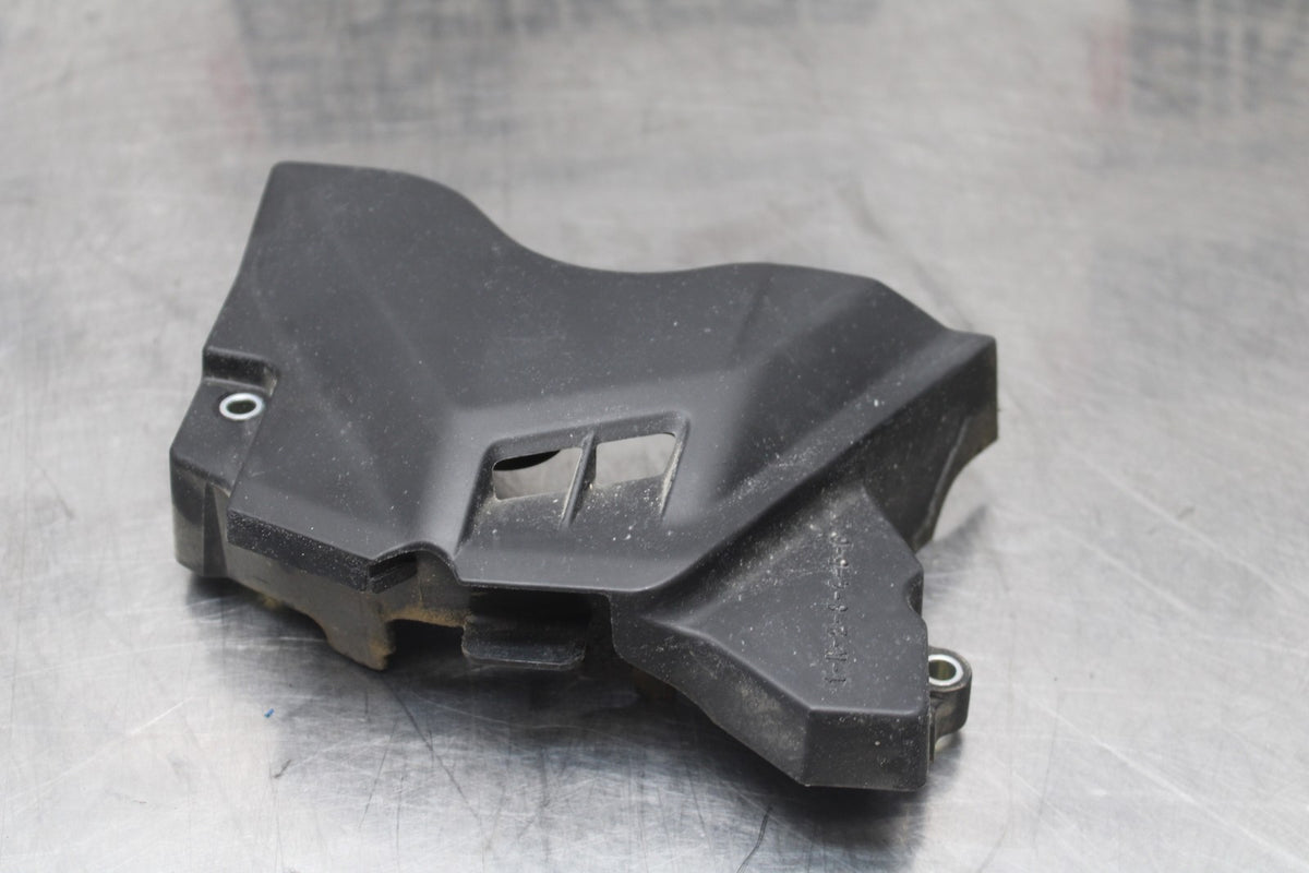 17-18 YAMAHA YZF R3 ENGINE SPROCKET COVER BB788