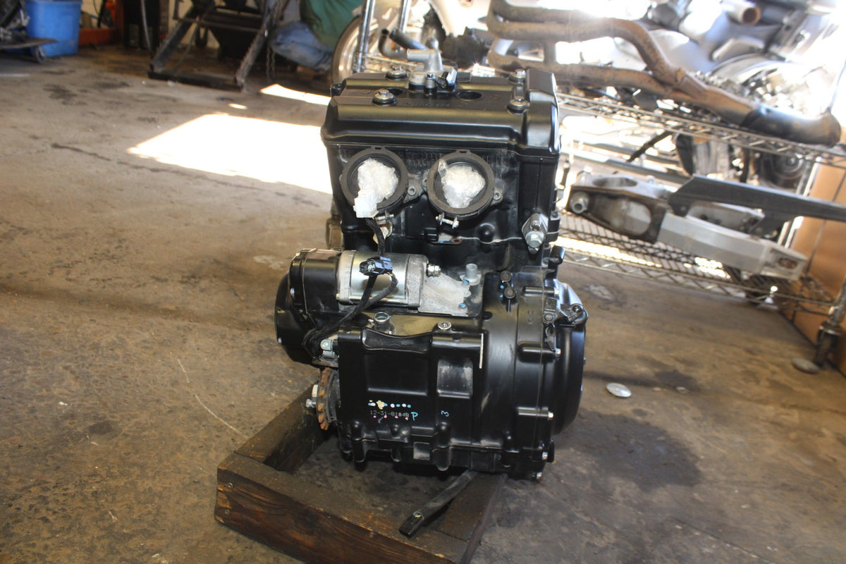 23 KAWASAKI NINJA 650 EX650 ENGINE MOTOR ONLY 2,873KM!! BB920