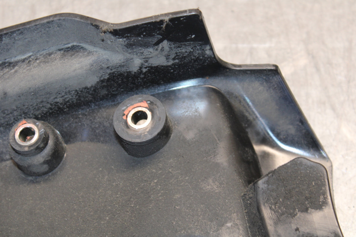 18-24 YAMAHA MT-07 ENGINE SPROCKET COVER BB662