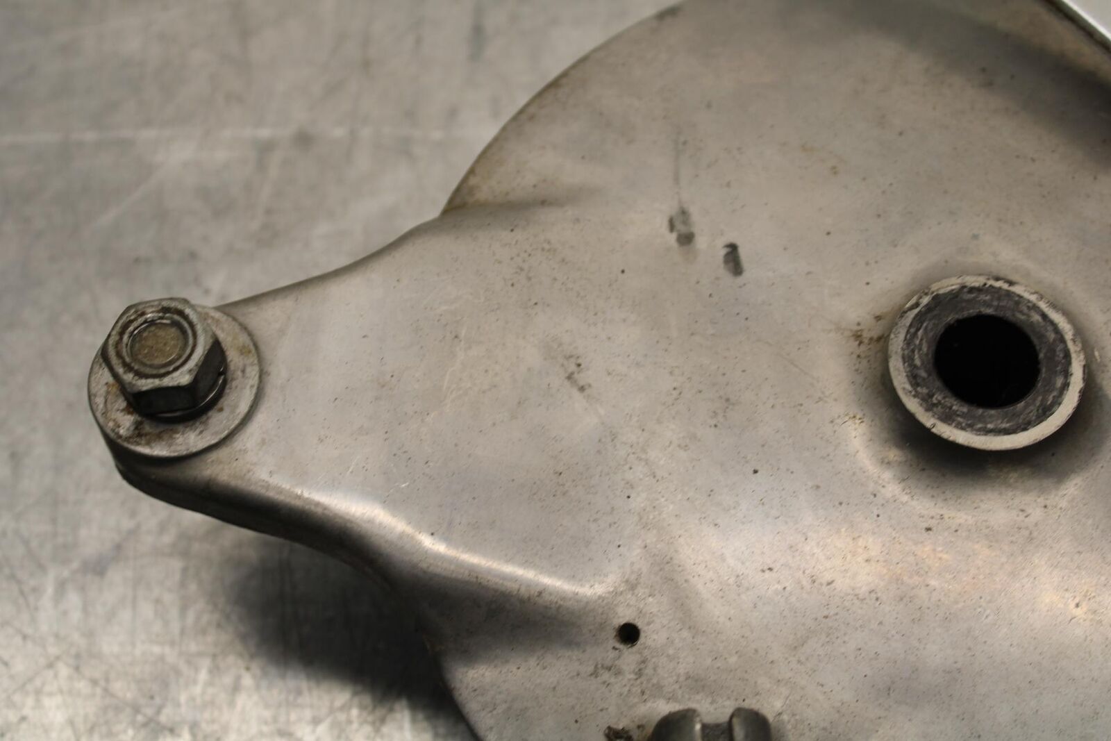 75 SUZUKI GT 550 REAR BACK DRUM BRAKE BB67