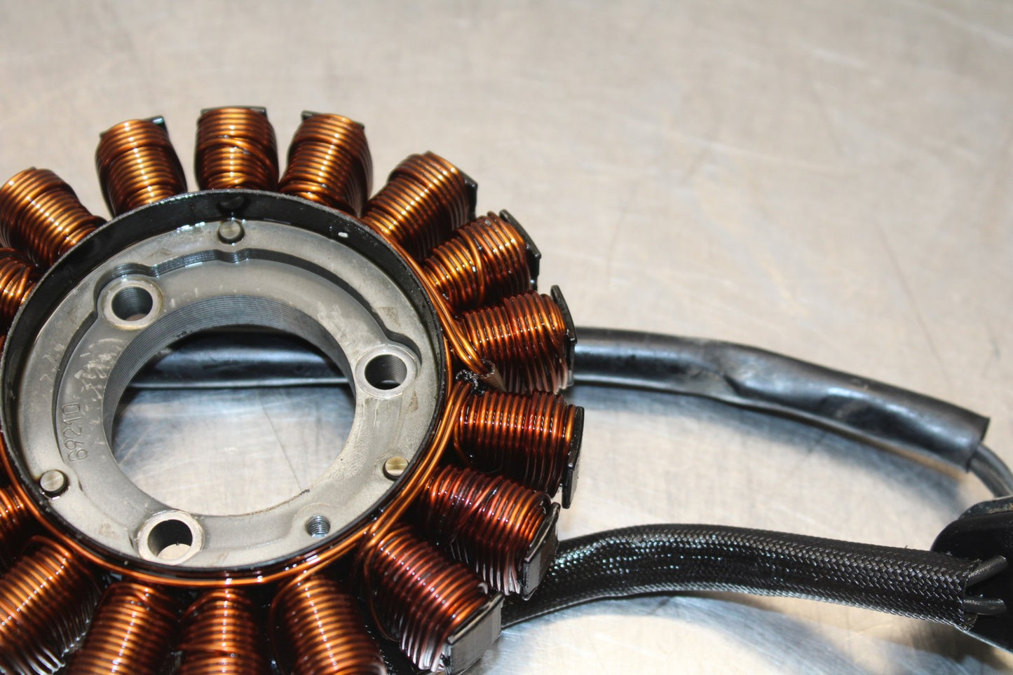 11-22 SUZUKI GSXR 600  STATOR GENERATOR ALTERNATOR MAGNETO BB193
