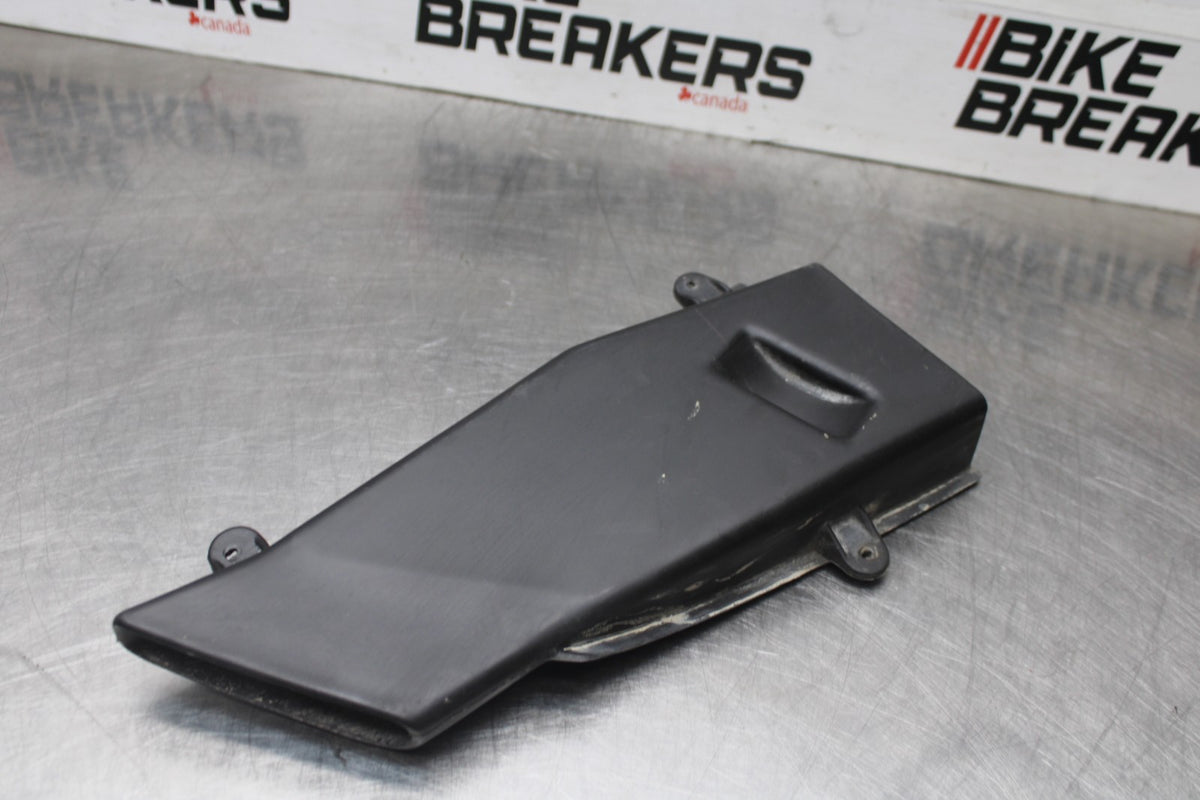 05 DUCATI SUPERSPORT 800 LEFT INNER FAIRING COWL PANEL TRIM OEM BB913