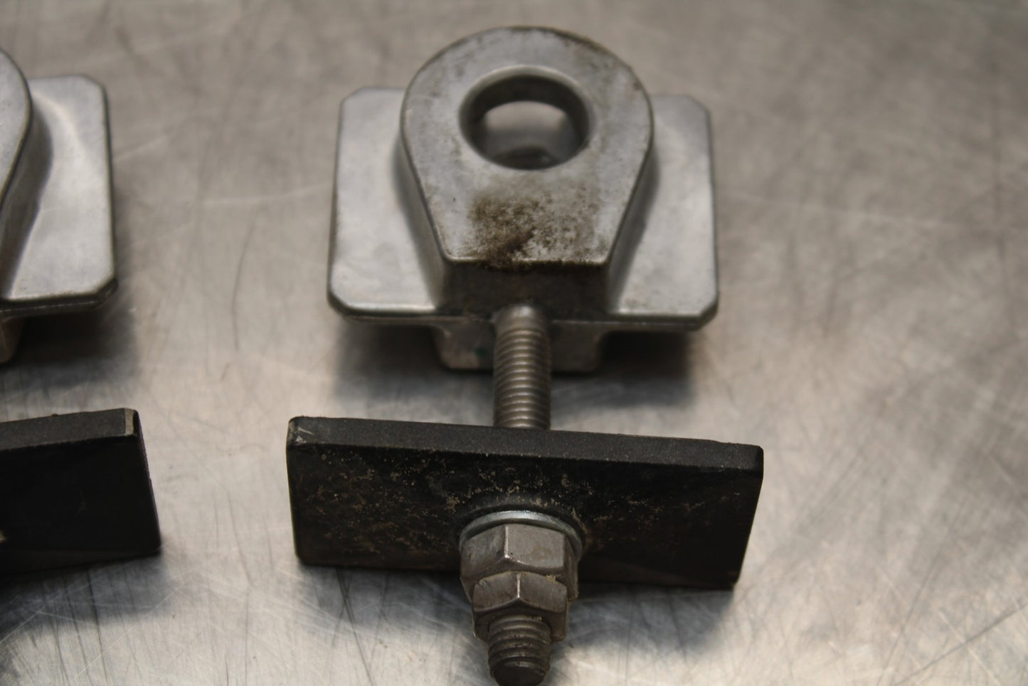 18-23 KAWASAKI NINJA 400 EX400 SWINGARM CHAIN TENSIONER ADJUSTMENT BB177