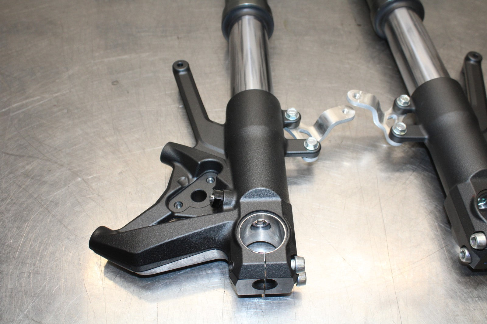 23-24 KAWASAKI NINJA ZX14R NEW!! FRONT FORKS SHOCK SUSPENSION SET PAIR BB764