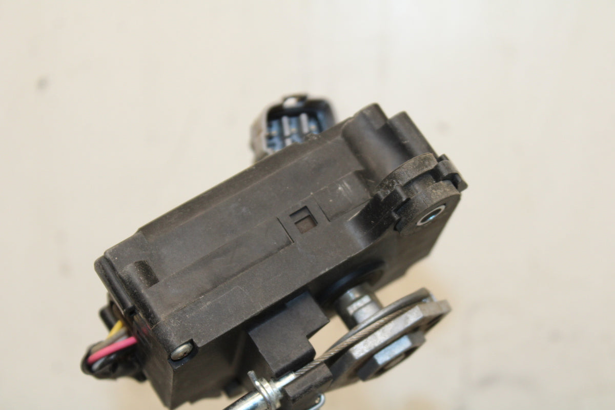 11-17 SUZUKI GSXR600 EXHAUST VALVE SERVO MOTOR BB132