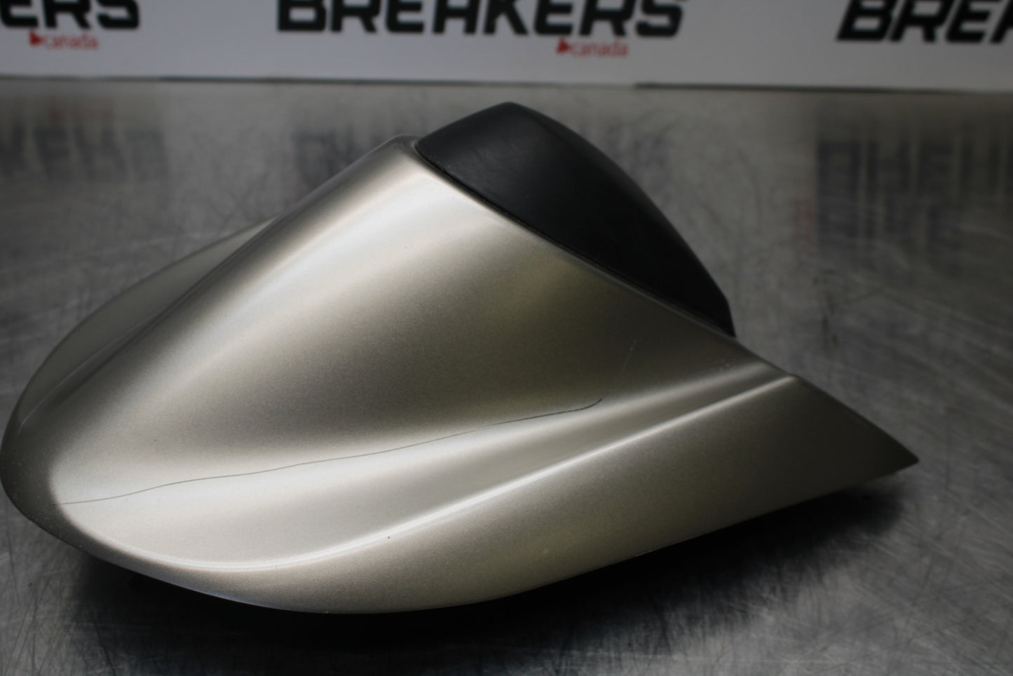 04-05 KAWASAKI NINJA ZX10R OEM REAR BACK SEAT SOLO COWL FAIRING COVER BB163