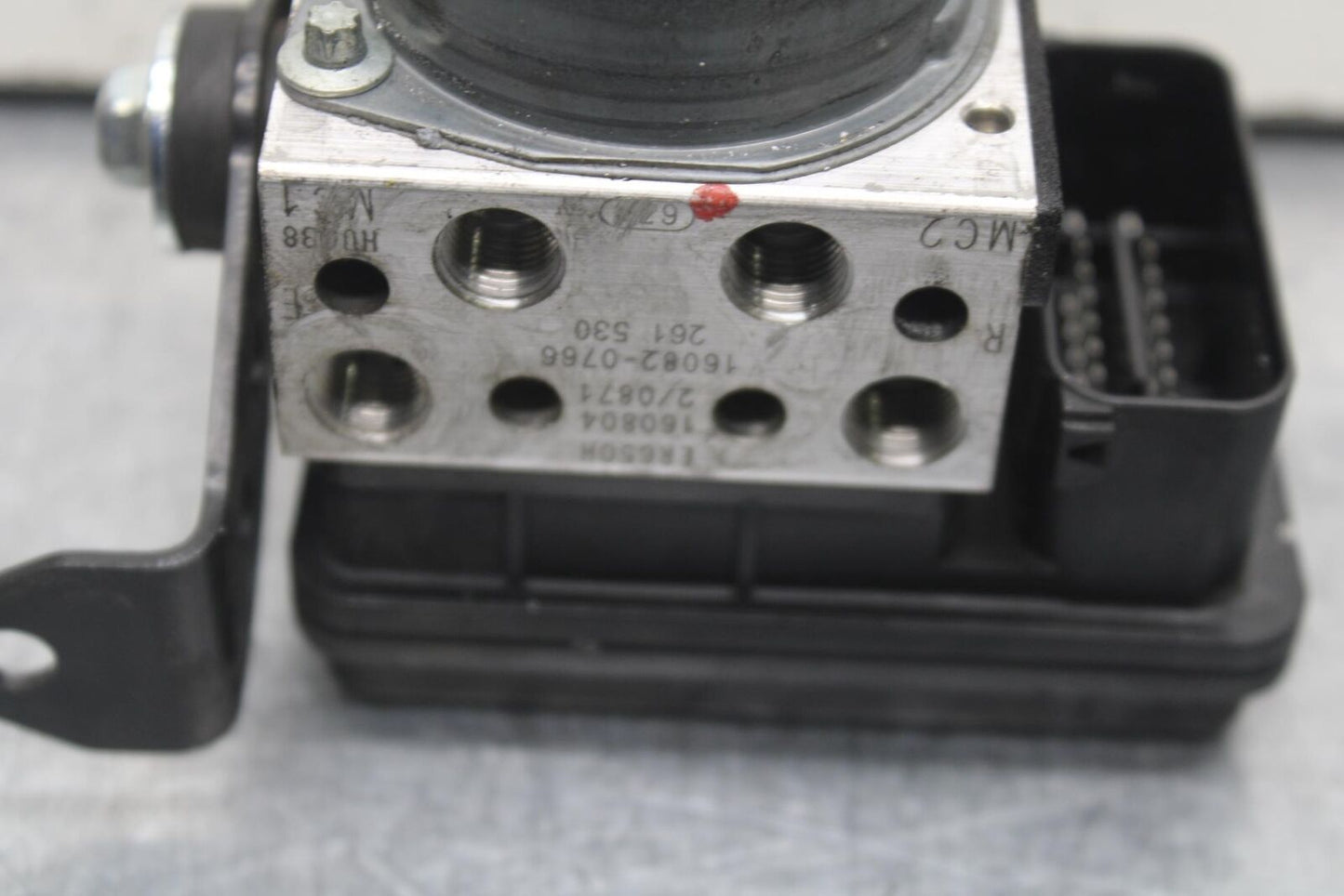 12-17 KAWASAKI ER-6N Z650 ABS PUMP UNIT MODULE BB607