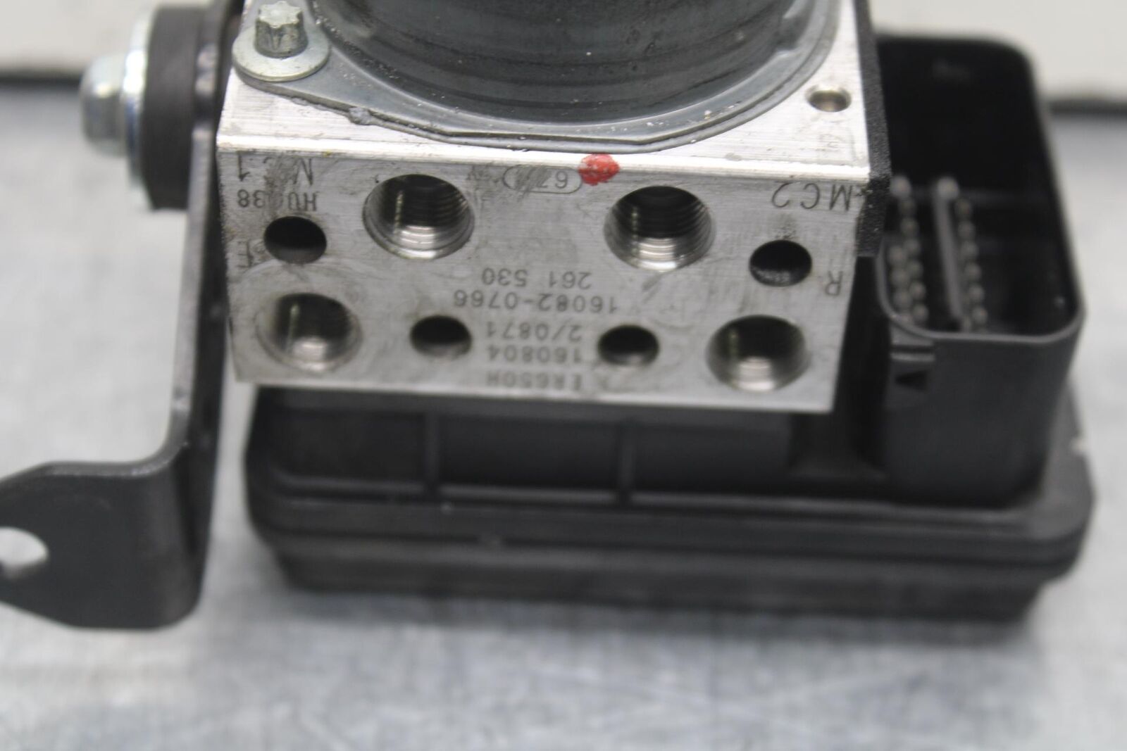 12-17 KAWASAKI ER-6N Z650 ABS PUMP UNIT MODULE BB607