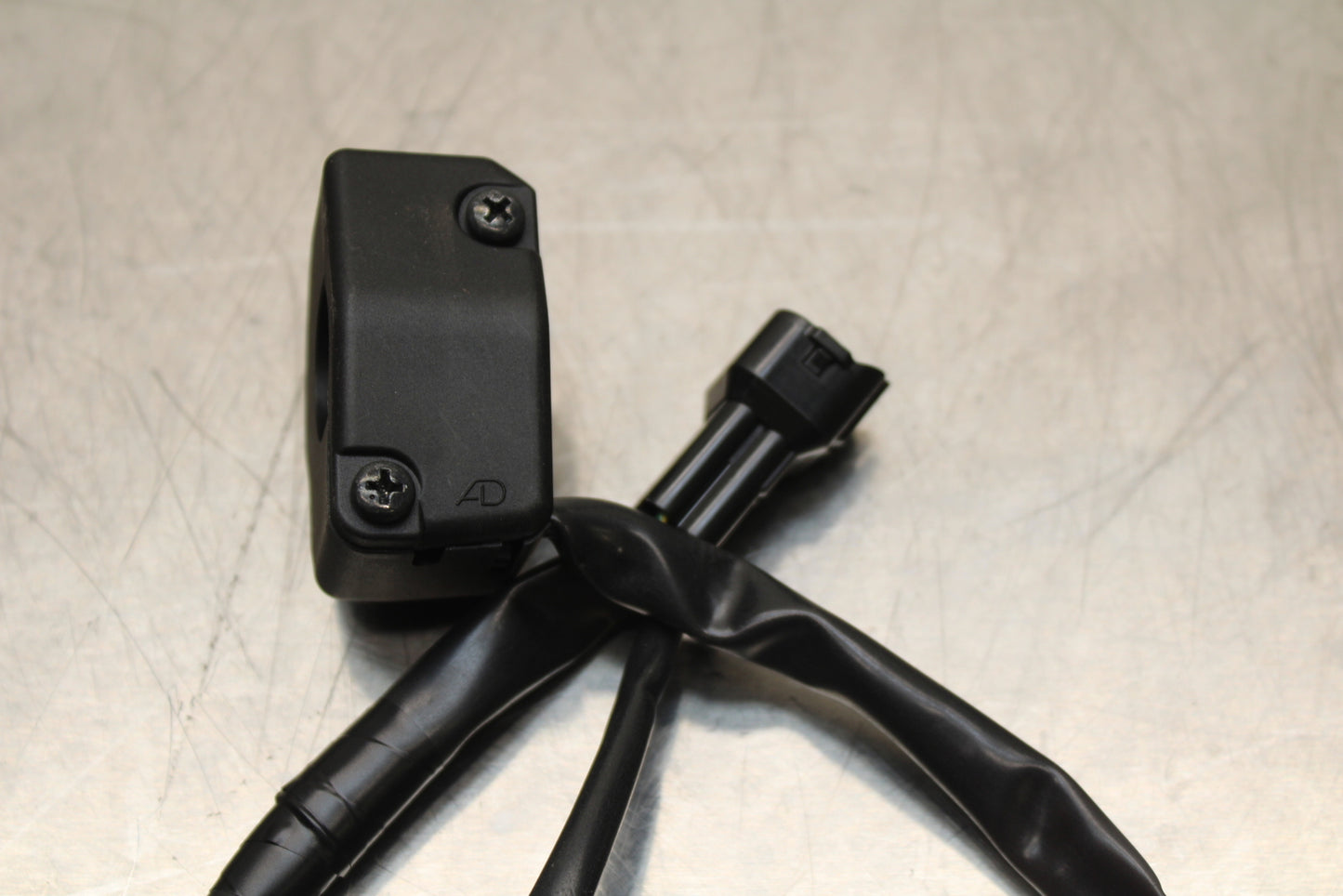 23-24 KAWASAKI NINJA ZX14R NEW!! RIGHT CLIP ON KILL OFF START SWITCH BB141