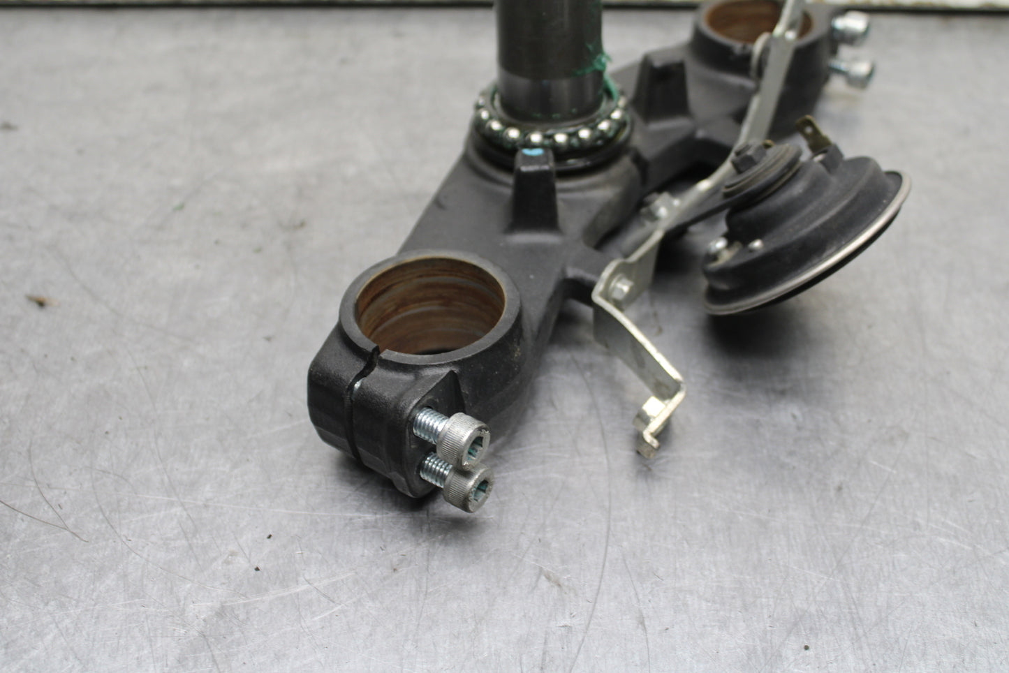 14-15 KAWASAKI NINJA 650 EX650F ABS FRONT CLAMP LOWER TRIPLE TREE STEM BB741