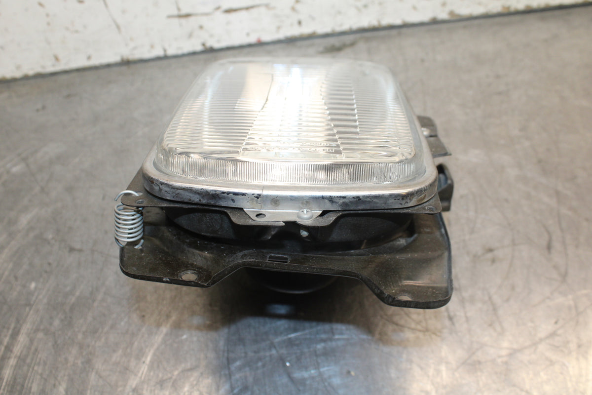 84 HONDA INTERCEPTOR 750 VF750F FRONT HEADLIGHT HEAD LIGHT LAMP BB108