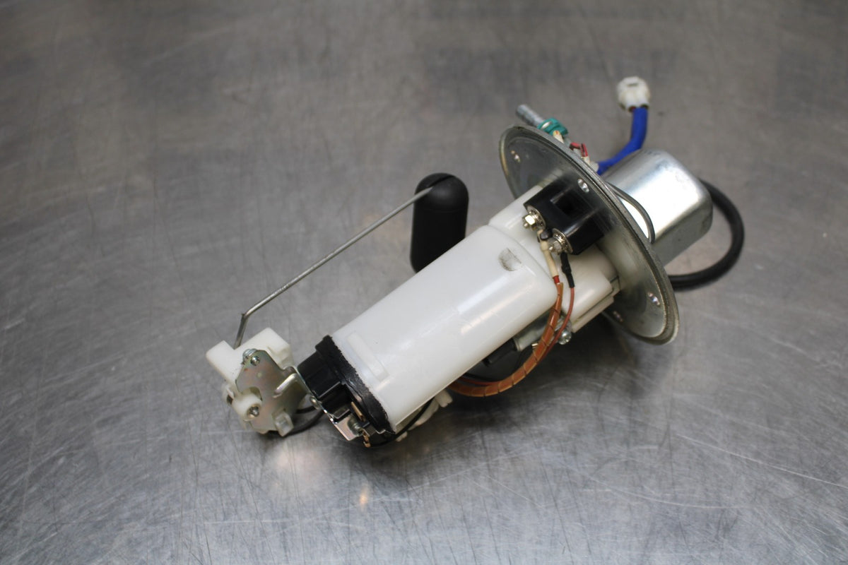 06-07 SUZUKI GSXR 600 FUEL PUMP GAS PETROL SENDER UNIT BB170