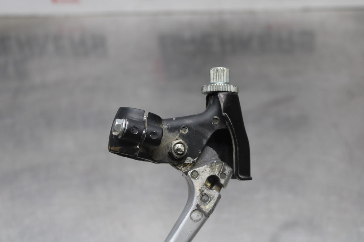 78-79 SUZUKI GS1000 CLUTCH PERCH MOUNT WITH LEVER  BB787