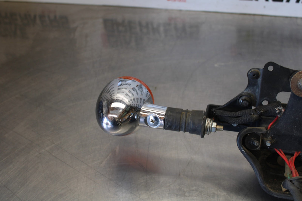 95 HONDA SHADOW 1100 REAR TURN SIGNAL BAR MOUNT & LIGHTS BB885