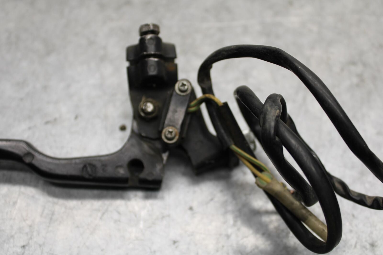 1982 Suzuki GS1100ES CLUTCH PERCH MOUNT WITH LEVER  BB55