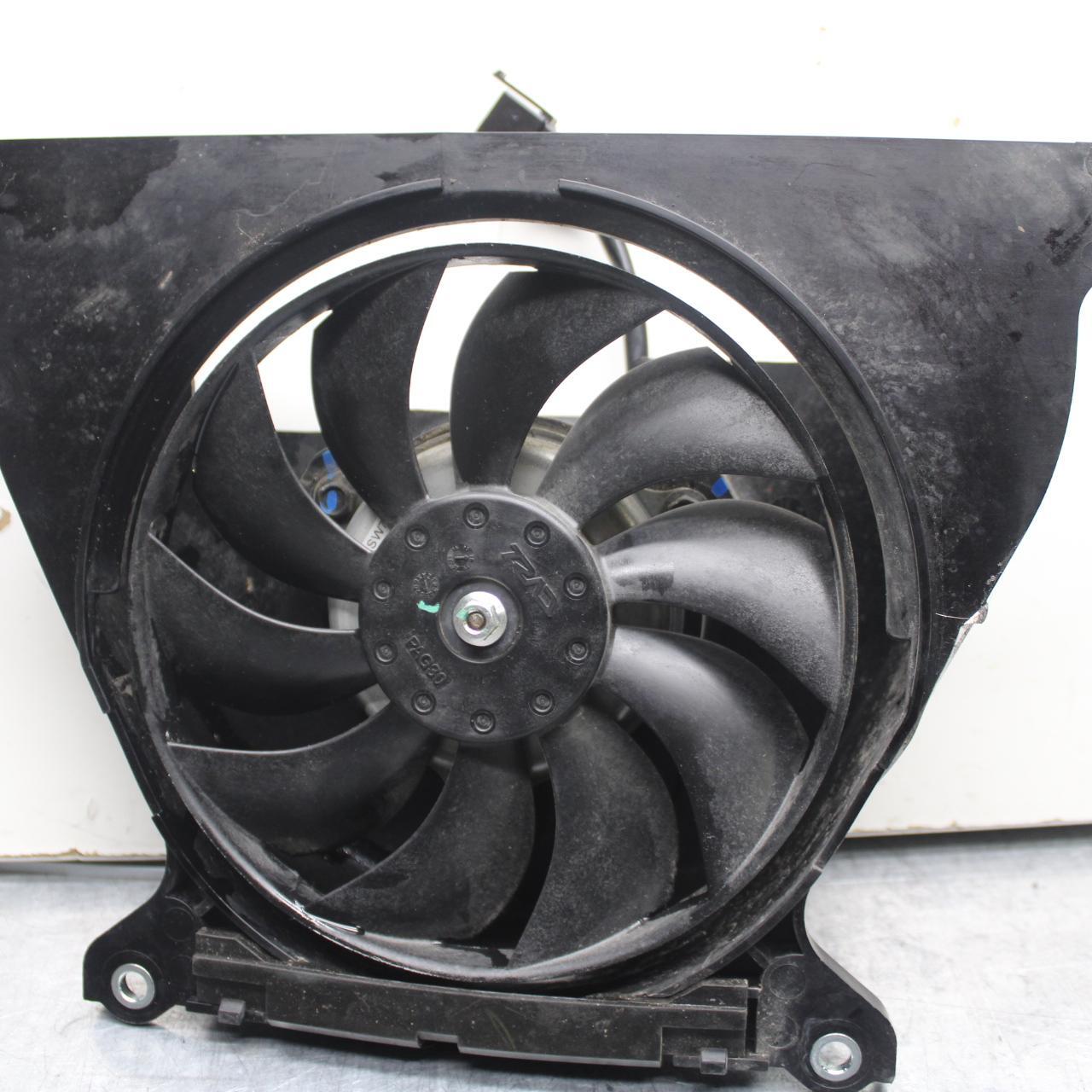17-20 KAWASAKI NINJA 650 EX650 ABS ENGINE RADIATOR COOLING FAN BB88