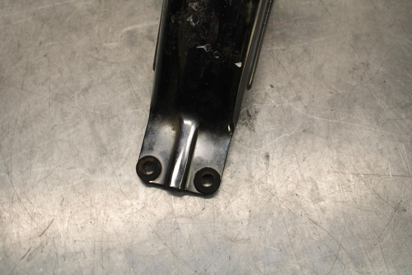 75 SUZUKI GT 550 REAR BACK TAIL LIGHT MOUNT BRACKET BB67