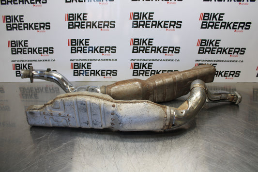 85 YAMAHA RZ500 FULL EXHAUST SYSTEM HEADERS PIPE MUFFLER BB00