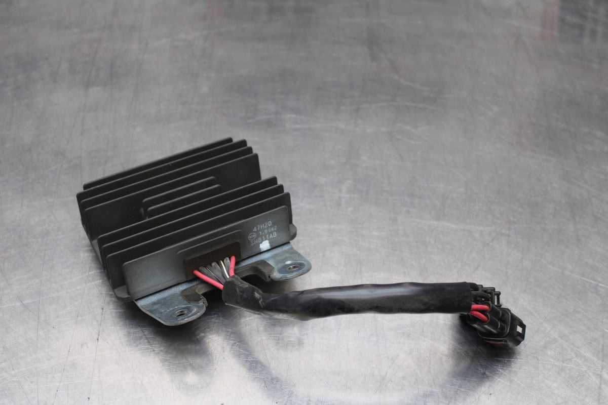 08-10 SUZUKI GSXR 600 RECTIFIER VOLTAGE REGULATOR BB202