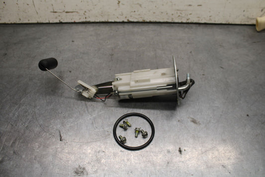 14-15 KAWASAKI NINJA 650 EX650F ABS FUEL PUMP GAS PETROL SENDER UNIT BB741