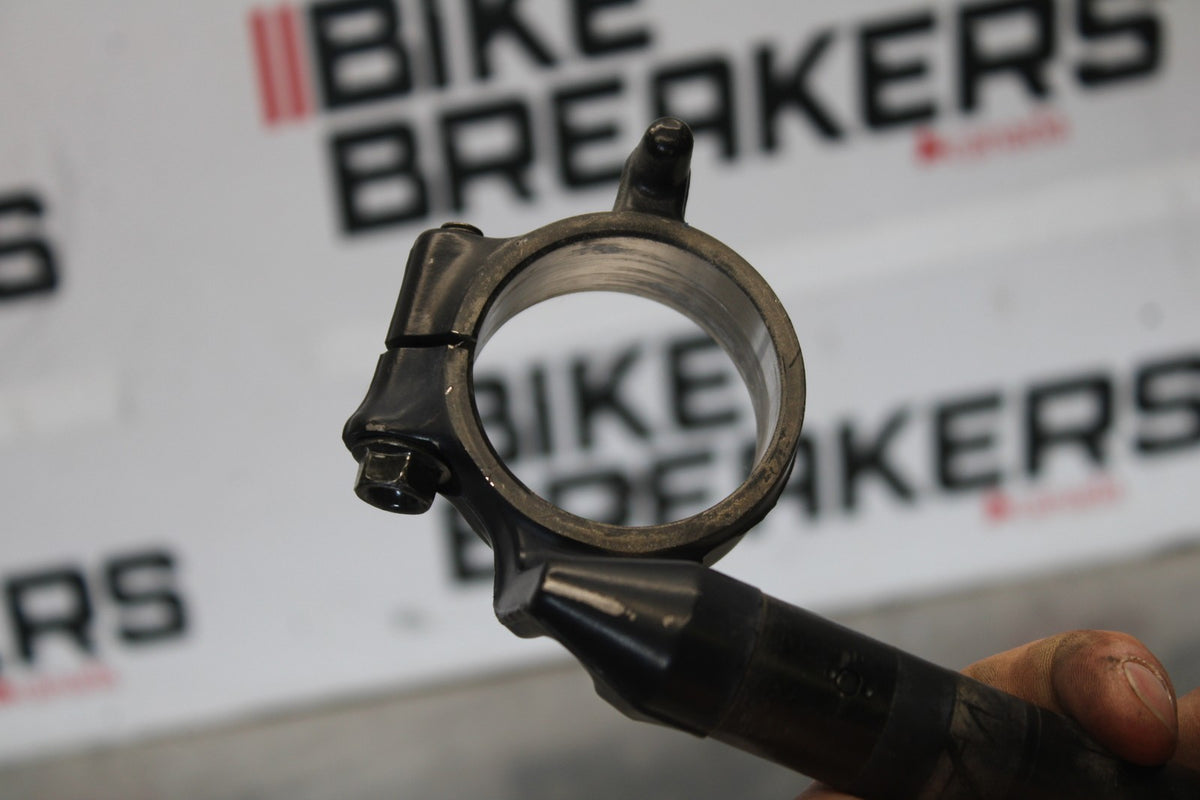 05-06 HONDA CBR600RR LEFT CLIP ON HANDLEBAR BB893