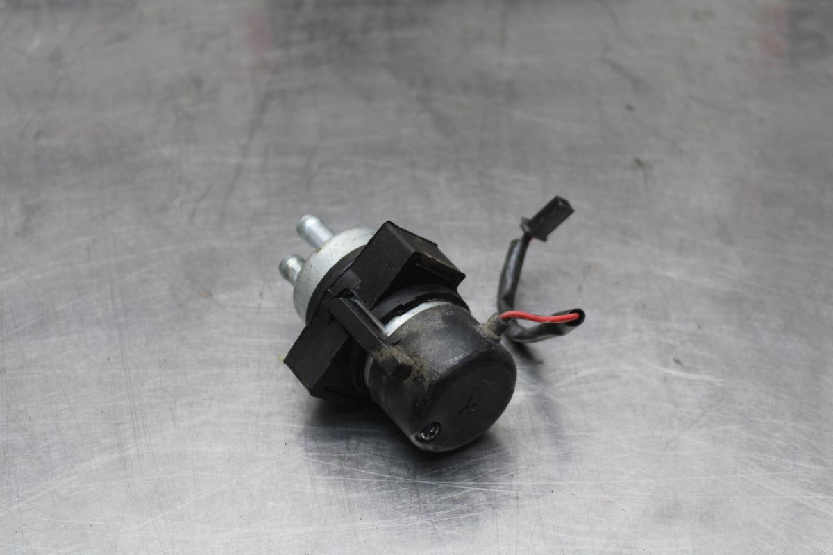 98 KAWASAKI NINJA ZX6 FUEL PUMP GAS PETROL SENDER UNIT BB870