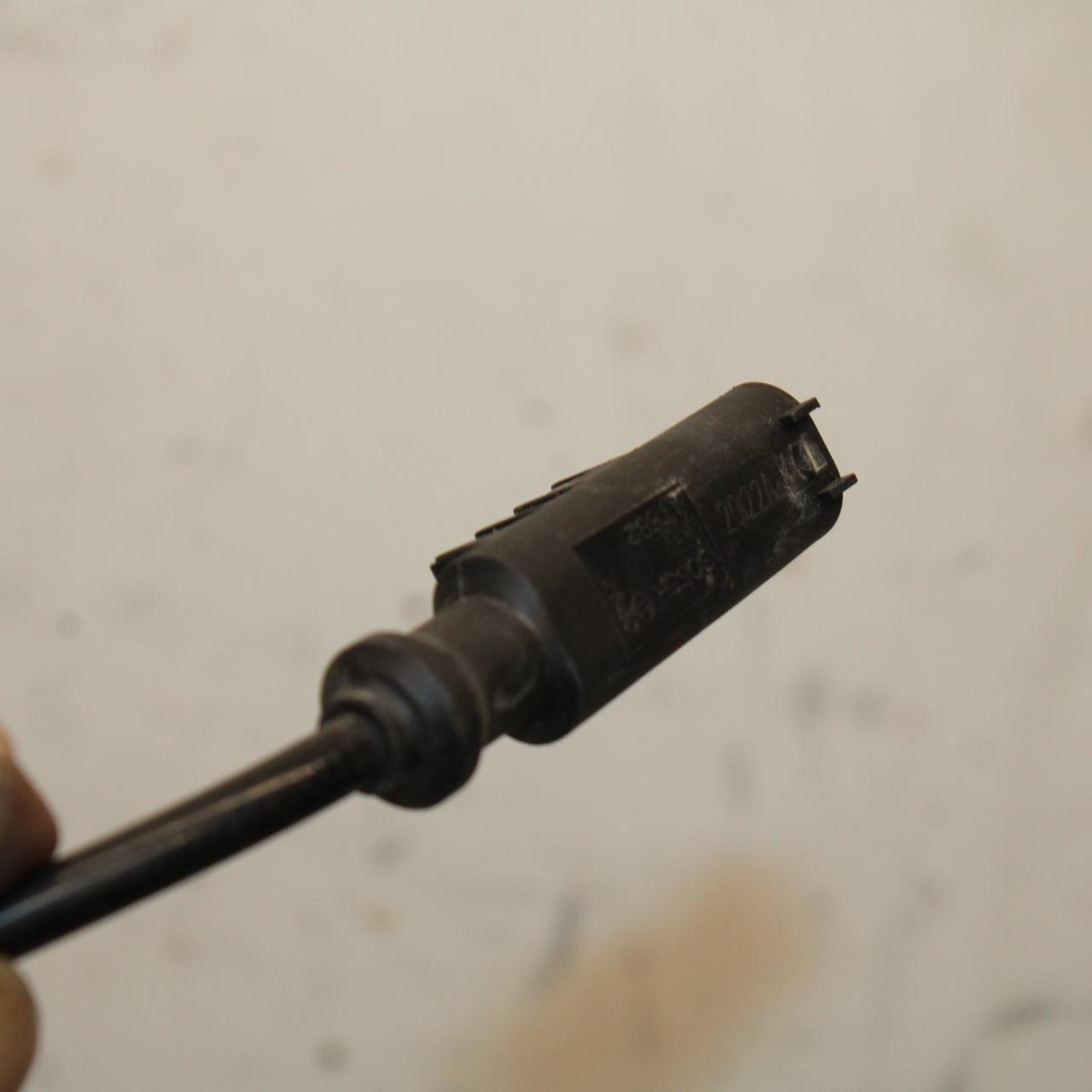 21 KAWASAKI NINJA ZX6R REAR ABS BRAKE SENSOR BB647