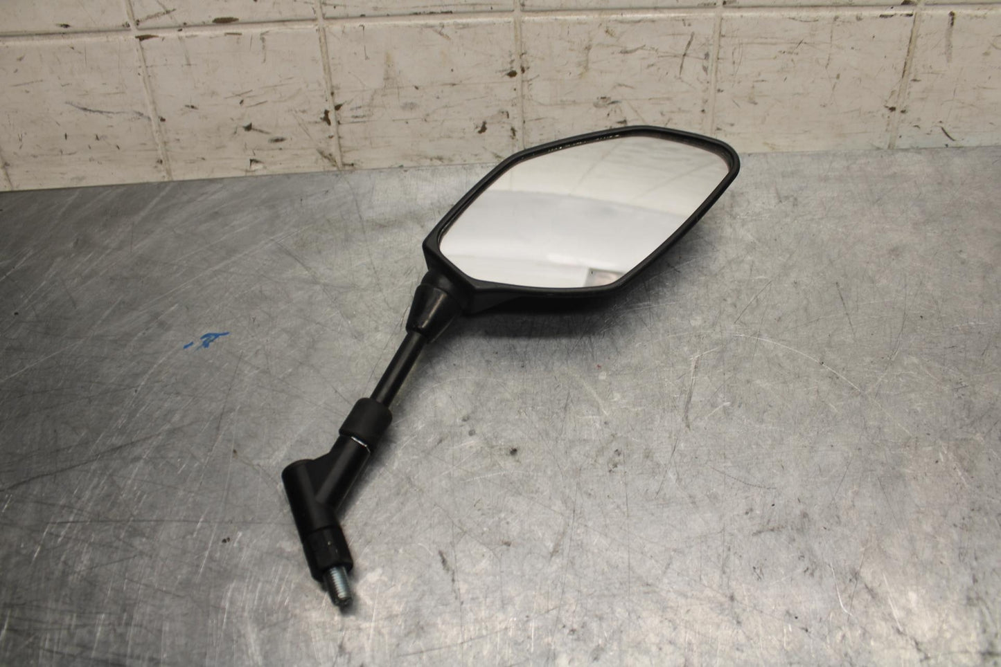 2015 Yamaha FJ09 RIGHT SIDE REAR VIEW MIRROR BB41
