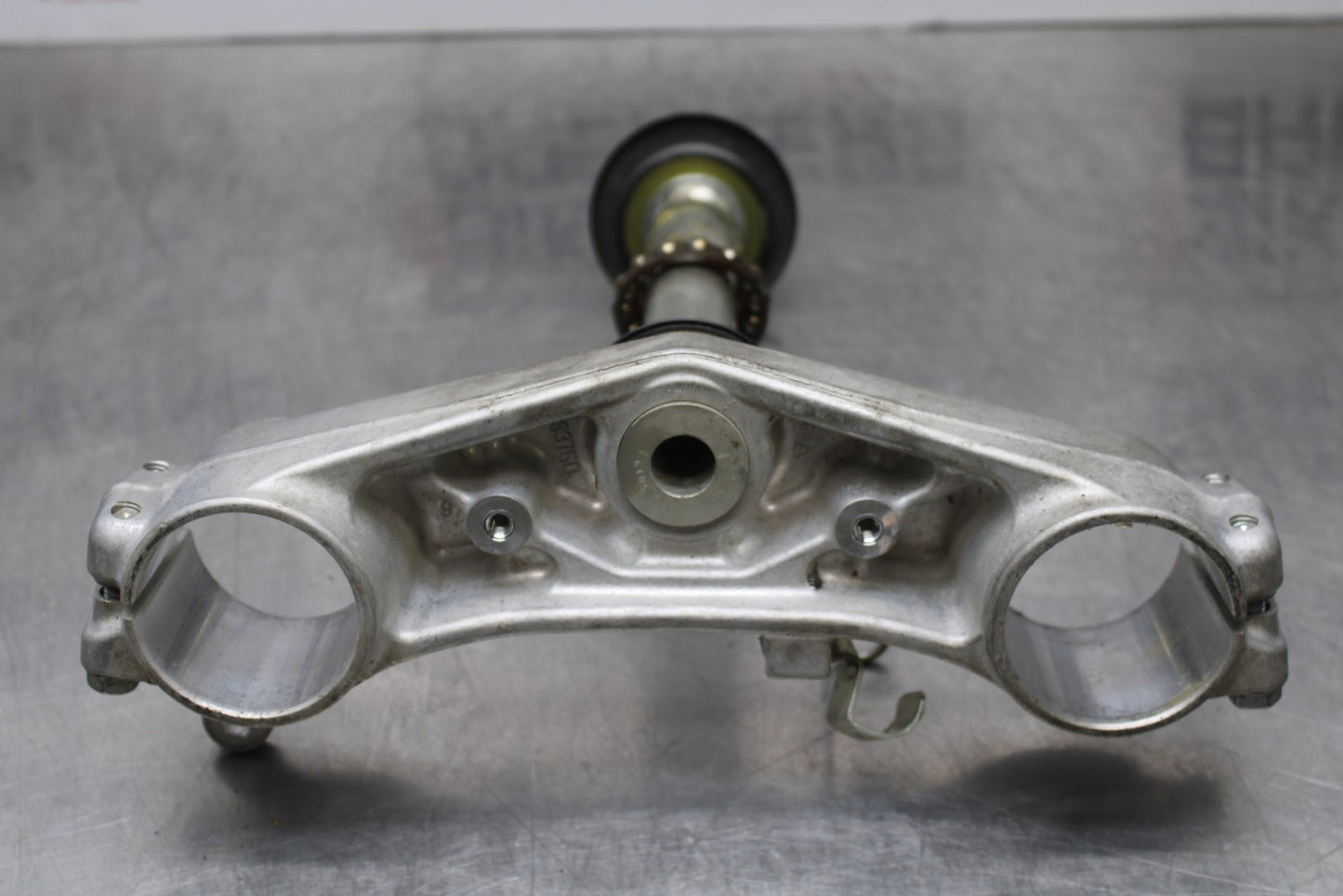 11-22 SUZUKI GSXR 600  FRONT FORKS CLAMP LOWER TRIPLE TREE STEM BB193