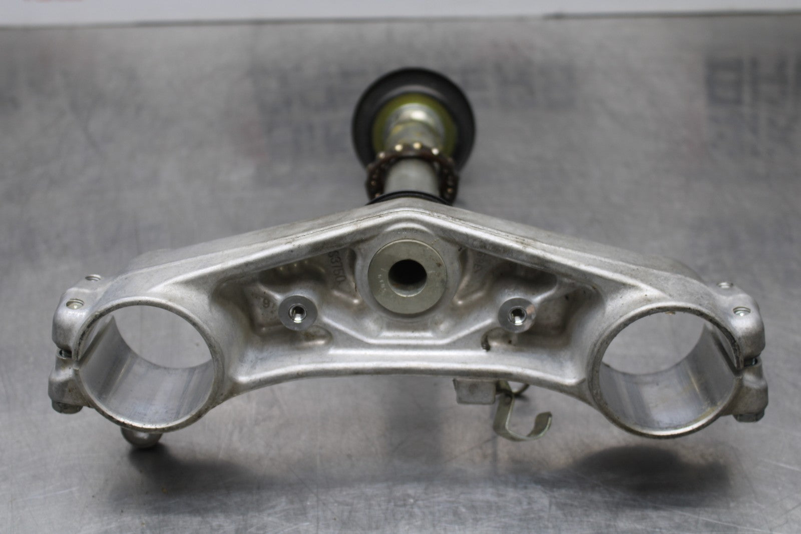 11-22 SUZUKI GSXR 600  FRONT FORKS CLAMP LOWER TRIPLE TREE STEM BB193