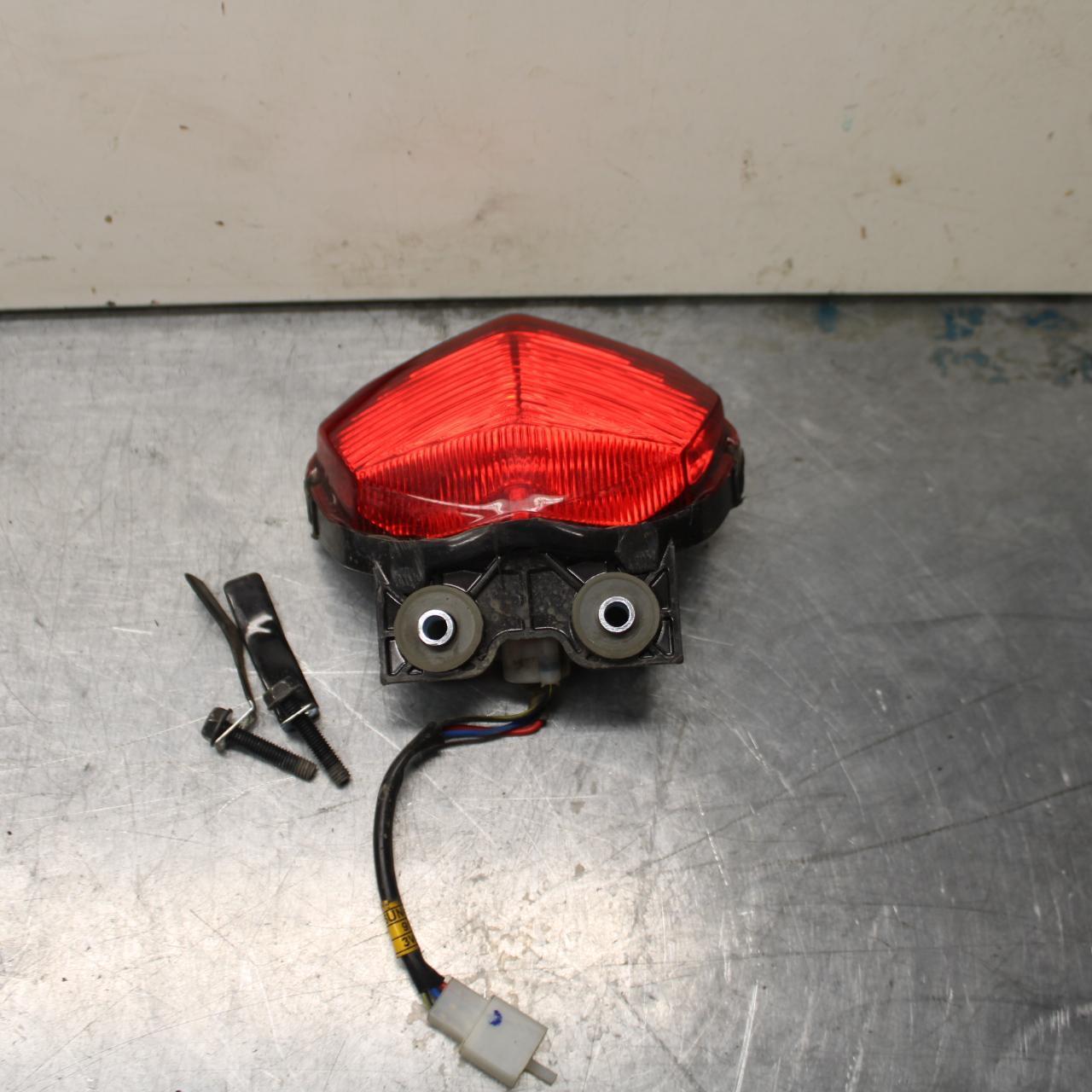 08-12 KAWASAKI NINJA 250R EX250J REAR TAIL TAILLIGHT BACK BRAKE LIGHT BB612