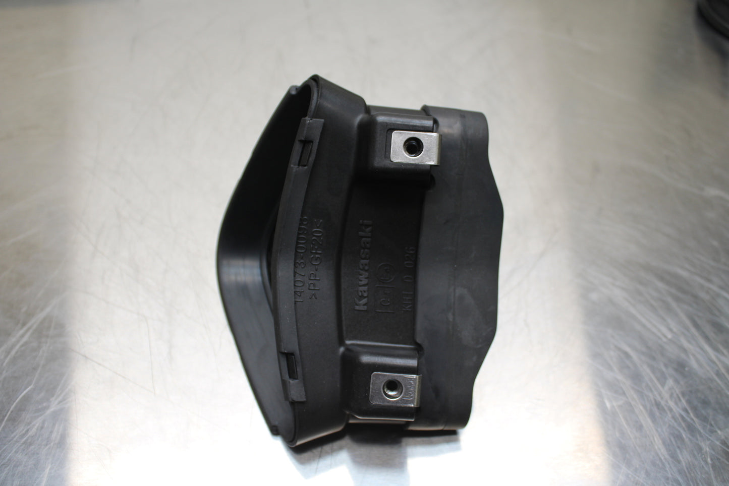 23-24 KAWASAKI NINJA ZX14R NEW!! AIR INTAKE GRILL BB141