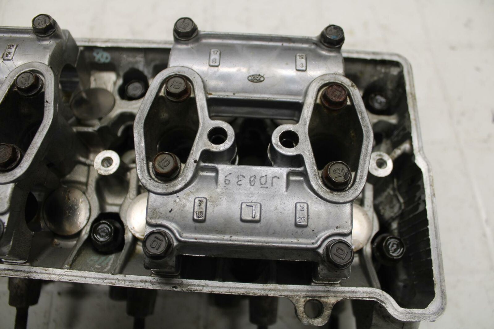05-06 HONDA CBR600RR ENGINE TOP END CYLINDER HEAD BB399