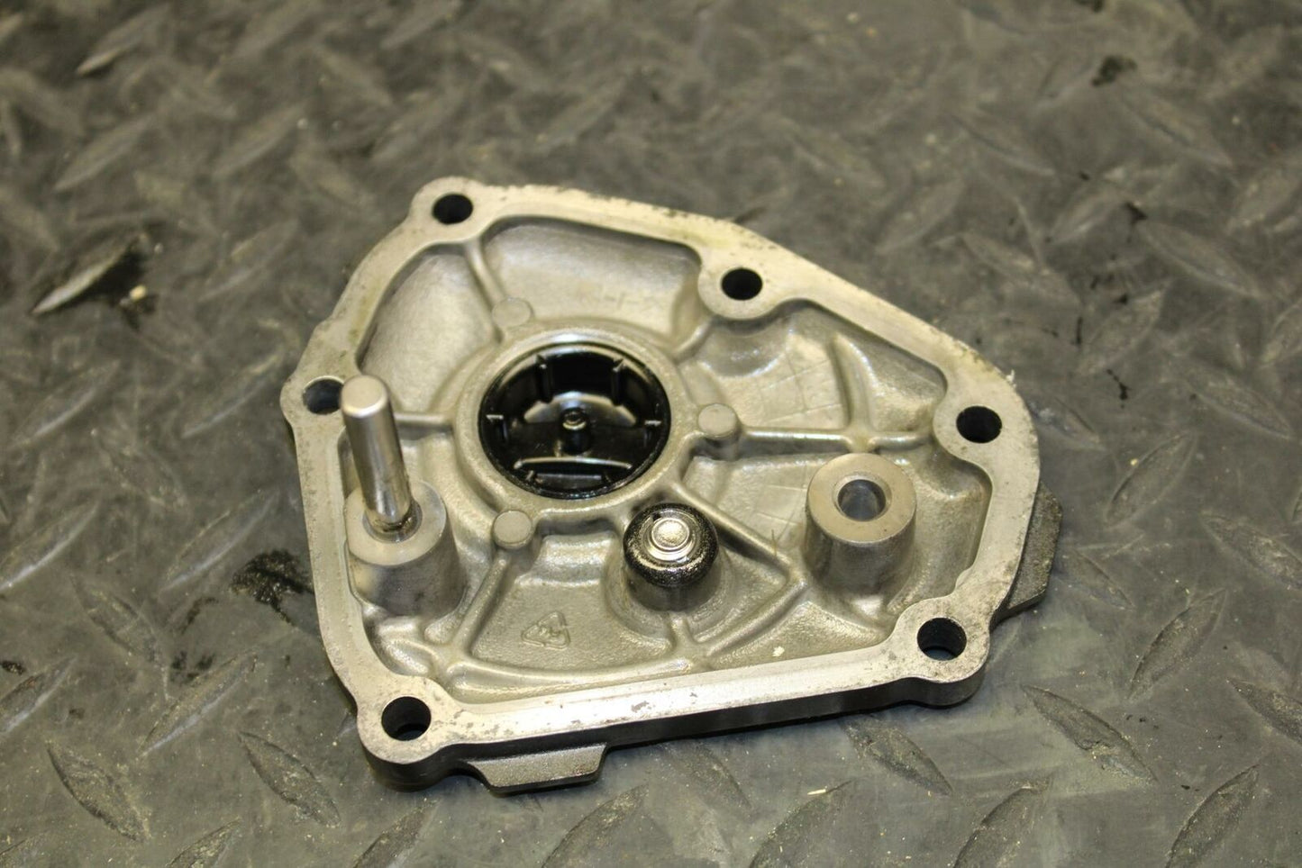 07-08 YAMAHA YZF R1 ENGINE MOTOR SIDE CASE COVER BB191