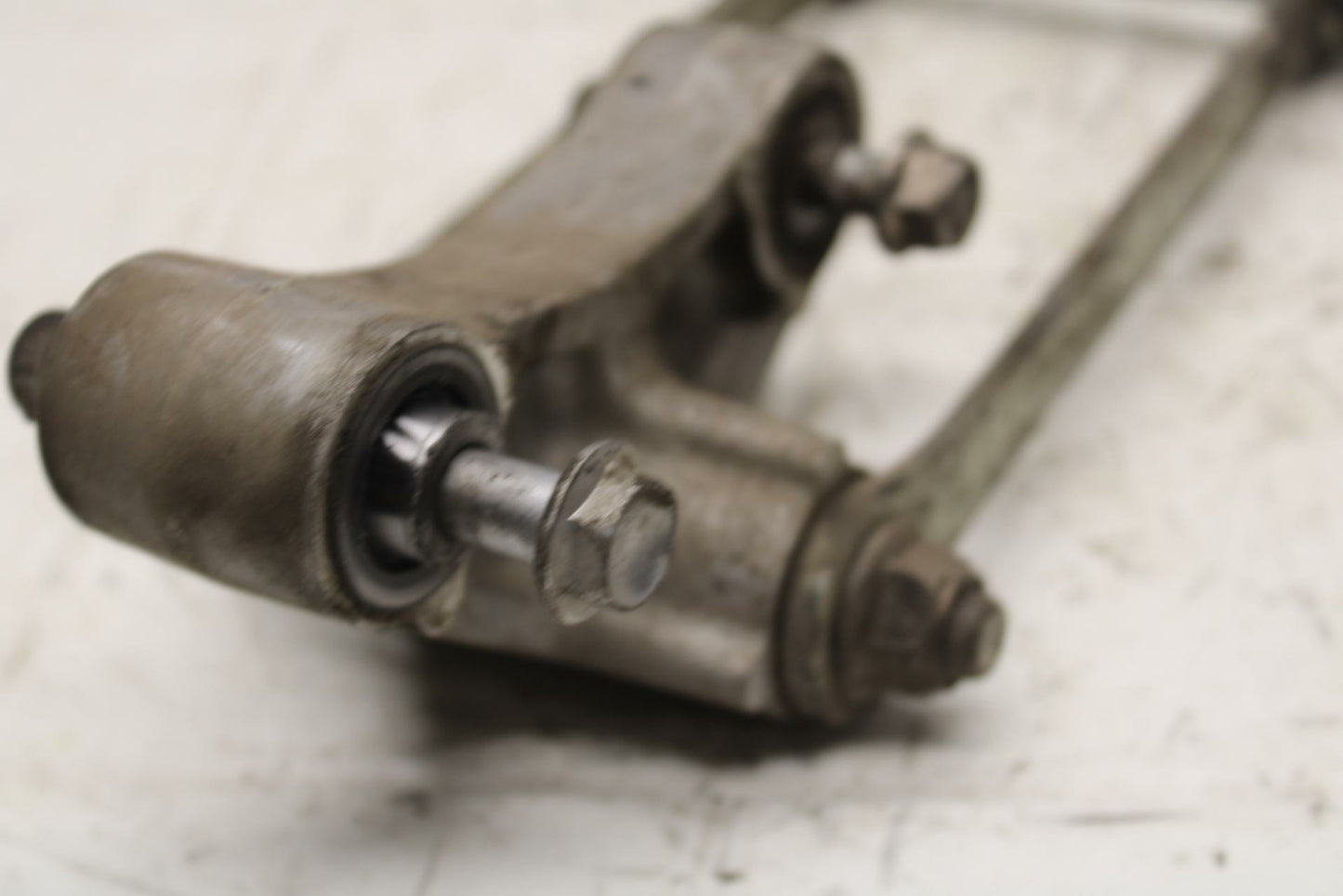 13-17 KAWASAKI NINJA ZX6R ZX636E REAR DOGBONE SHOCK LINKAGE LINK BB409