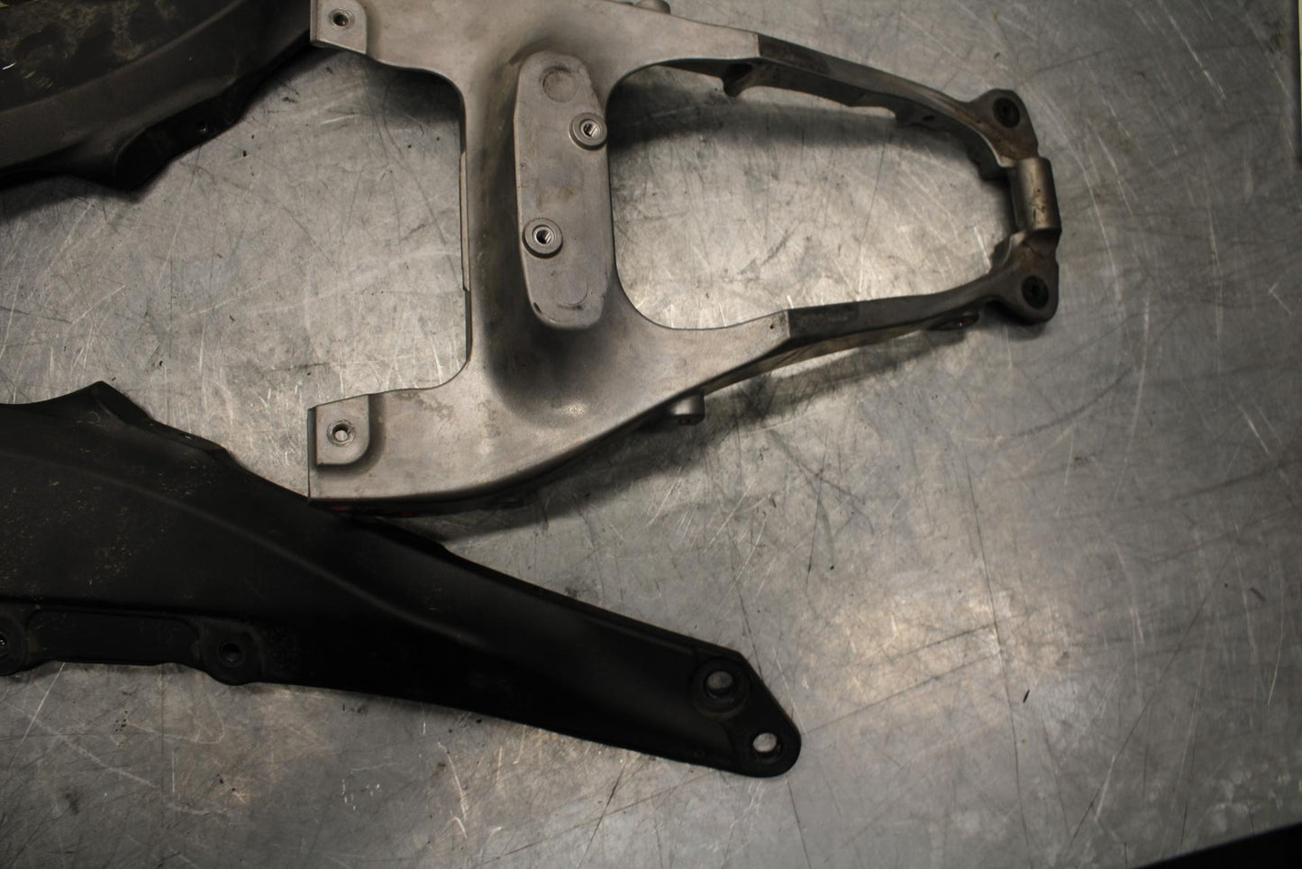 11-15 KAWASAKI ZX1000R REAR SUBFRAME BACK SUB FRAME BB445