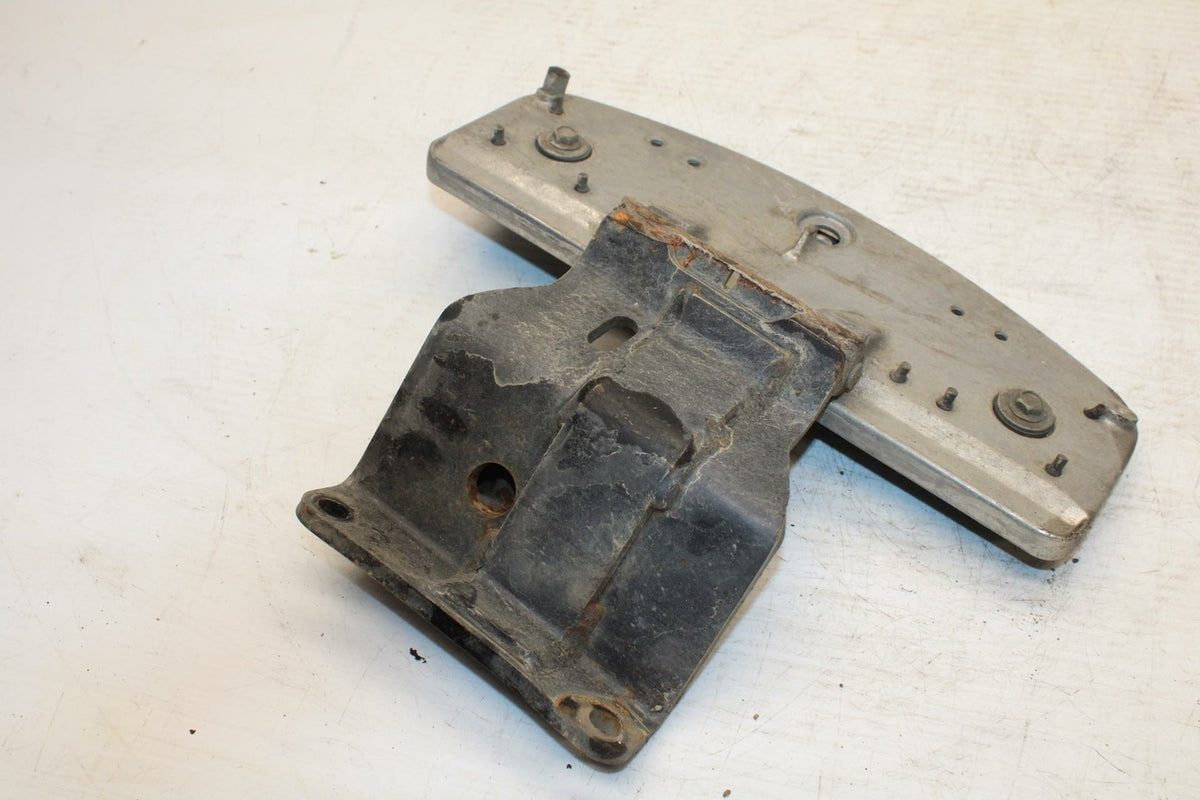 98-04 SUZUKI INTRUDER 1500 VL1500 REAR PASSENGER FOOT STEP PEG BB359