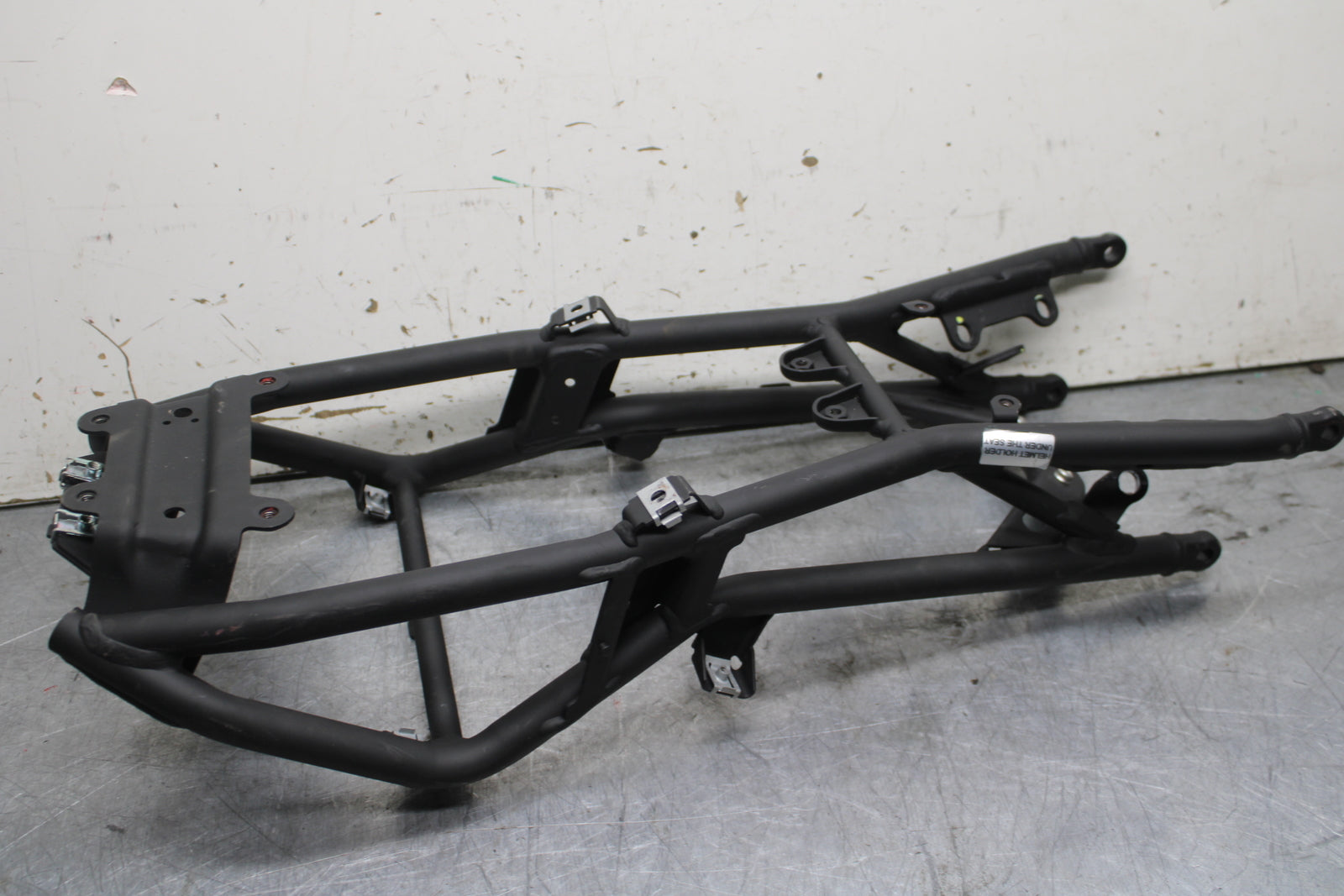 09-11 DUCATI STREETFIGHTER 1098 REAR SUBFRAME BACK SUB FRAME BB705