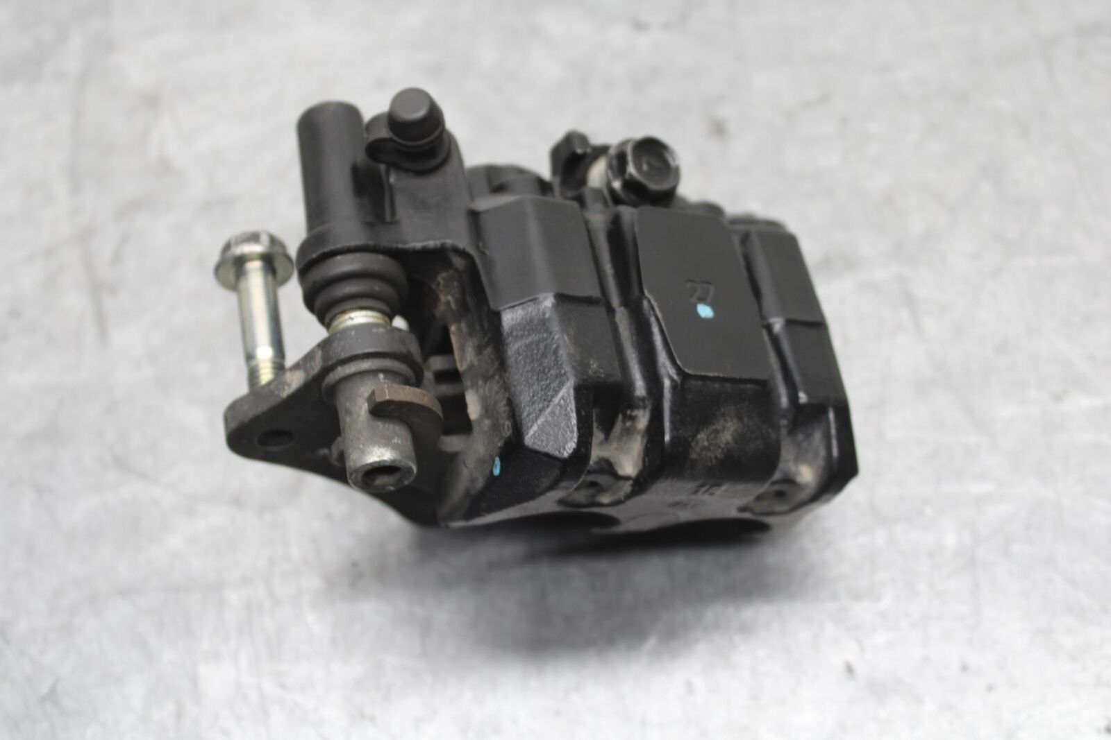 15-16 KAWASAKI EX300 FRONT BRAKE CALIPER BB635