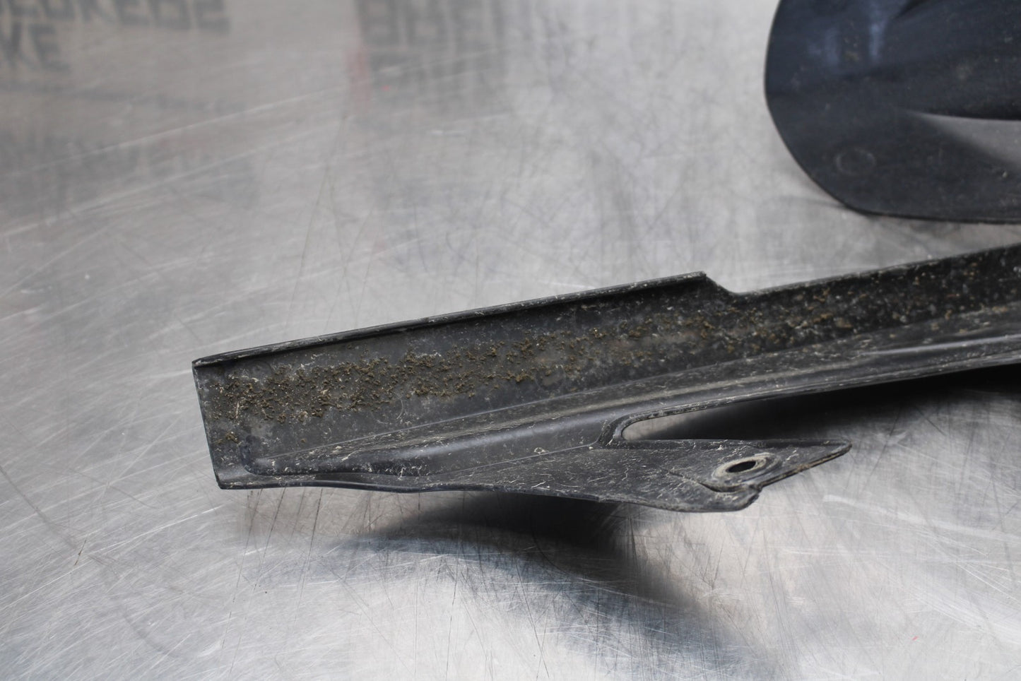 18-23 KAWASAKI NINJA 400 EX400 ABS REAR BACK DRIVE CHAIN GUARD SHIELD BB177