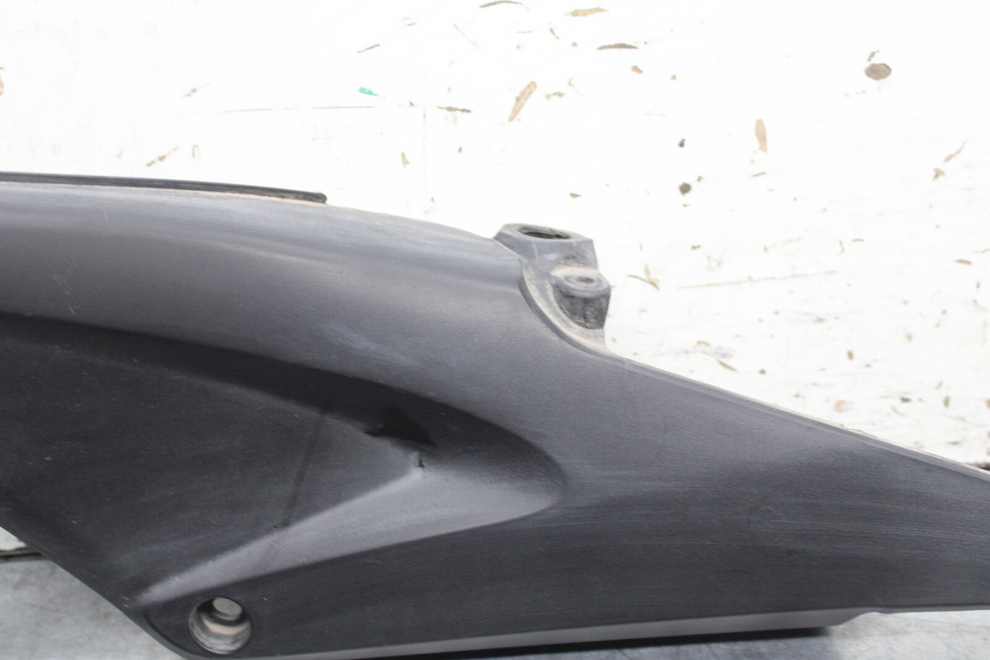 05-06 HONDA CBR600RR LEFT FRONT SIDE SEAT SADDLE PANEL TRIM COWL FAIRING BB739