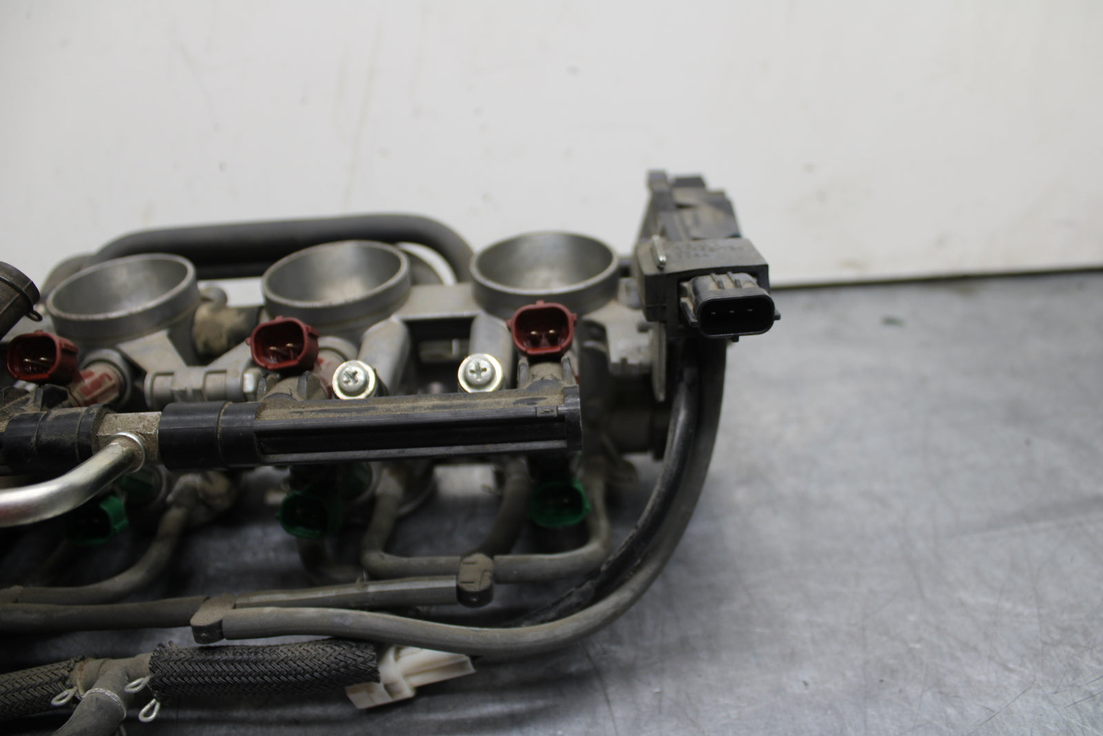 08-10 SUZUKI GSXR 600 MAIN FUEL INJECTORS / THROTTLE BODIES BB753