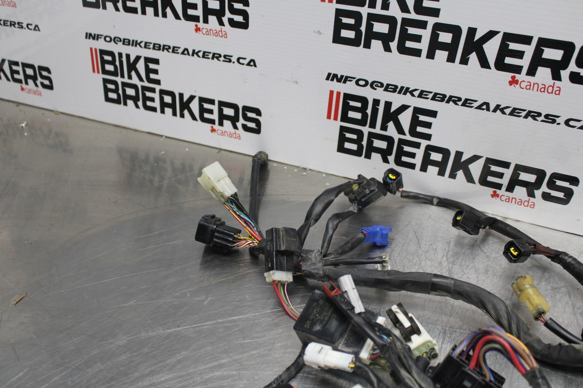 13 YAMAHA YZF R1 MAIN ENGINE WIRING HARNESS MOTOR WIRE LOOM BB781